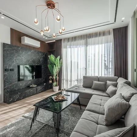 Amazing Beachfront Oasis 2 Durrës