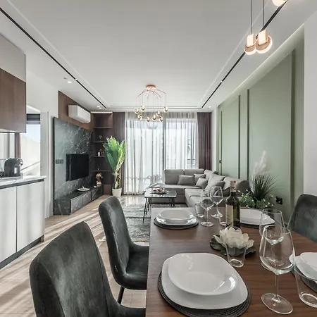Apartment Amazing Beachfront Oasis 2 *